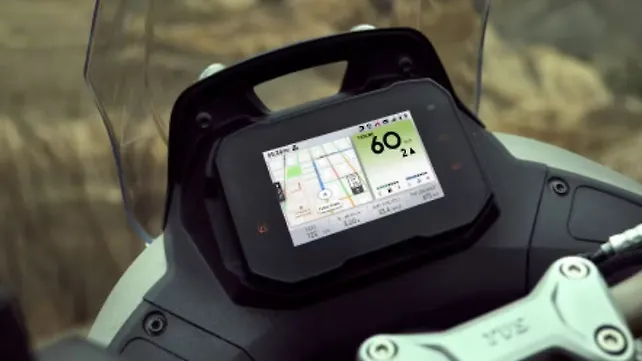 TVS Apache RTX Right Side View TVS Apache RTX Right Side View