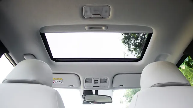 Hyundai Venue Sunroof/Moonroof