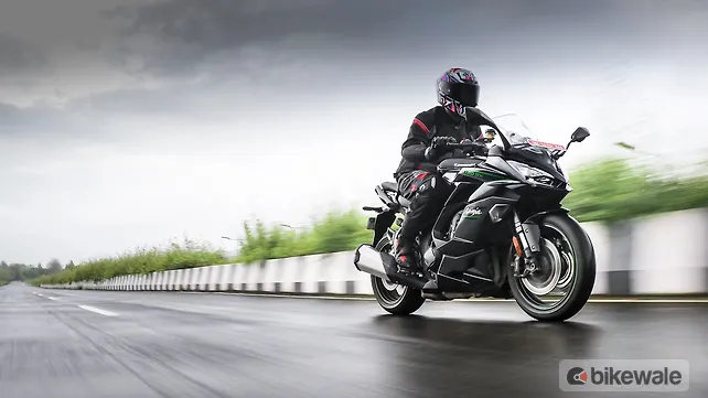 Kawasaki Ninja 1100SX Available With Free Pannier Kit Worth Rs. 1.25 Lakh Kawasaki Ninja 1100SX Available With Free Pannier Kit Worth Rs. 1.25 Lakh