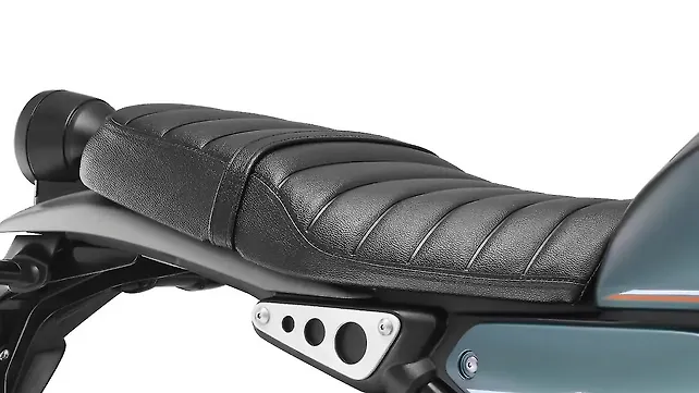 Yamaha XSR 155 Seat