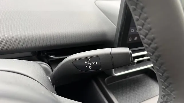 Interior Drive Mode Buttons/Terrain Selector