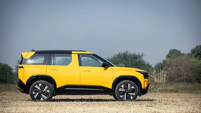 Tata Sierra Right Side View