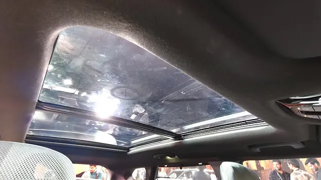 Kia New Seltos Sunroof/Moonroof Kia New Seltos Sunroof/Moonroof