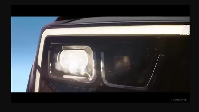 Mahindra XUV 7XO Headlight