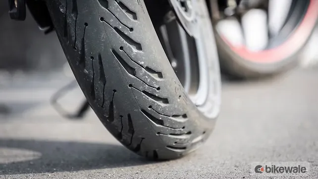 2025 TVS Apache RTR 310: Road Test Review - BikeWale