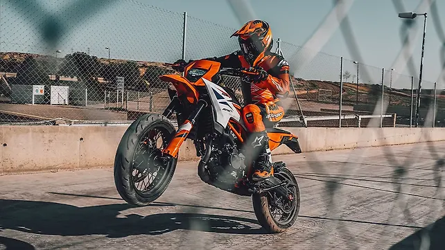 KTM 390 SMC R Right Side View