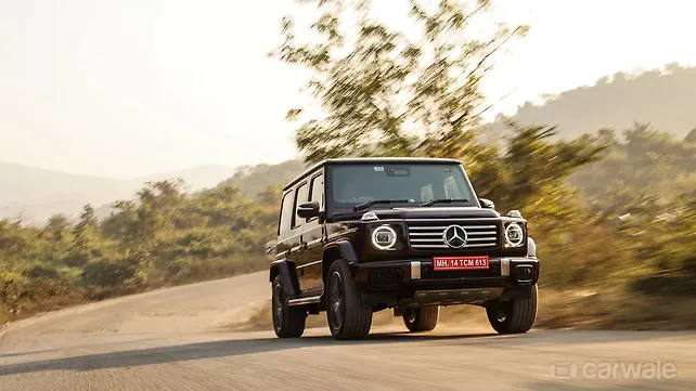 Mercedes-Benz G-Class Right Front Three Quarter
