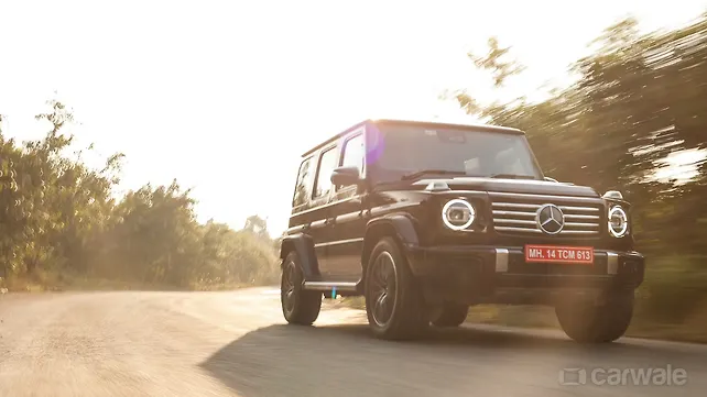 Mercedes-Benz G-Class Right Front Three Quarter