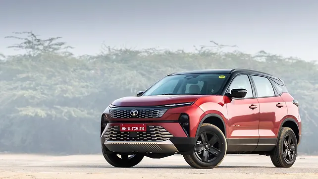 Tata Harrier Left Front Three Quarter