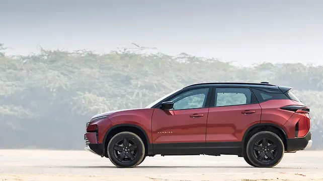 Tata Harrier Left Side View