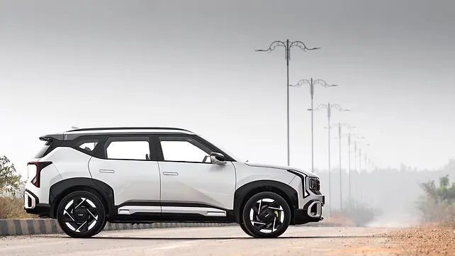 Kia New Seltos Right Side View