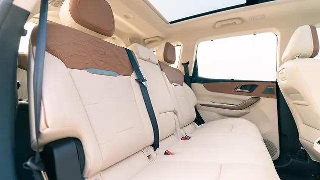 Mahindra XUV 7XO Second Row Seats