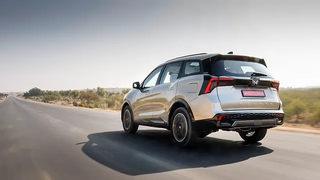 Mahindra XUV 7XO Left Rear Three Quarter