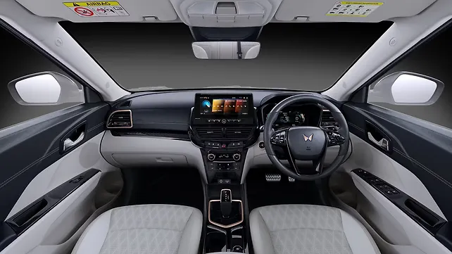 Mahindra XUV 3XO EV Dashboard