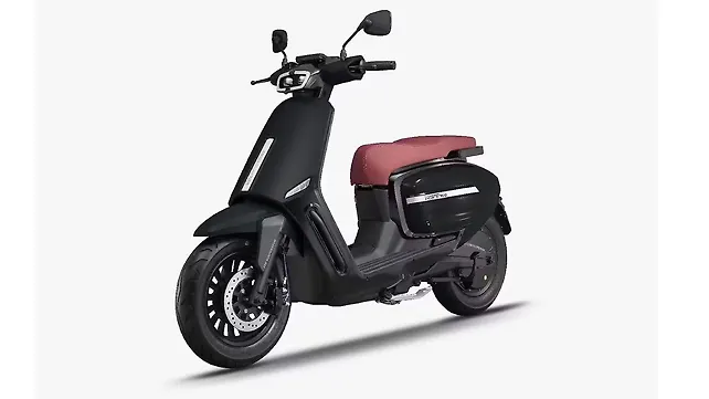 VLF Tennis Price Reduced by Rs. 30,000 