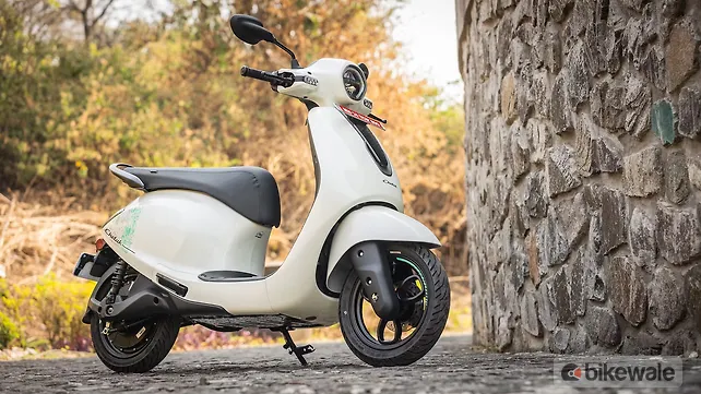 Bajaj Chetak Right Front Three Quarter