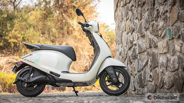 Bajaj Chetak C25 Side Profile