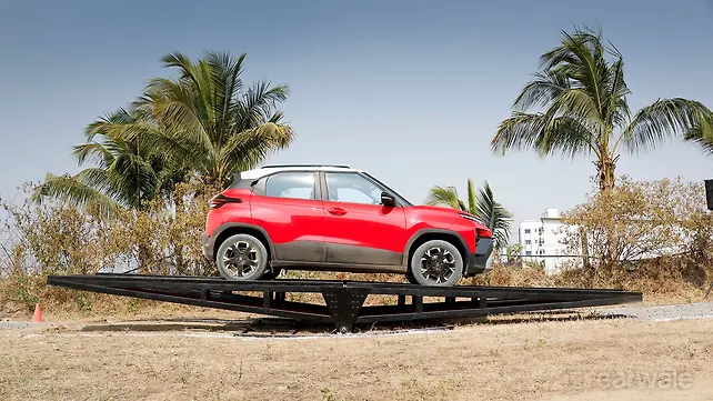 Tata Punch Right Side View Tata Punch Right Side View