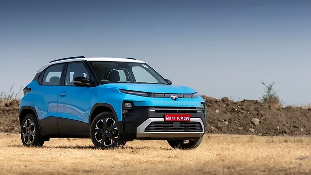 Tata Punch Right Front Three Quarter