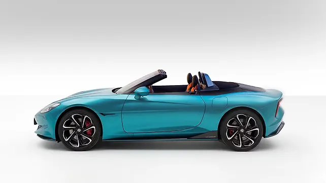 MG Cyberster Left Side View