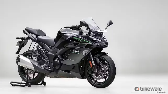 Kawasaki Ninja 1100SX Right Front Three Quarter