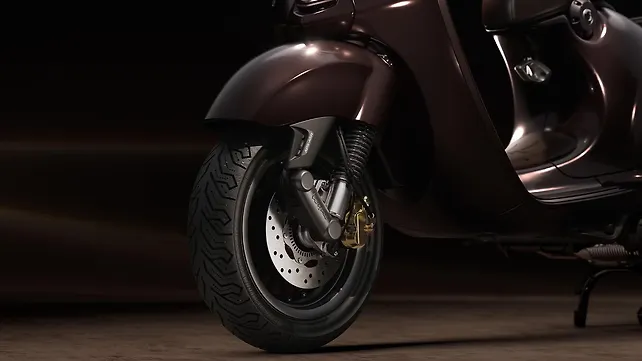 ภาพด้านข้างขวาของเวสป้า