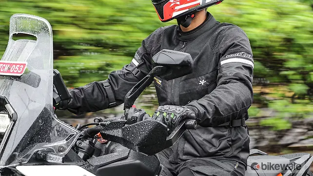 KTM 125 Duke Right Side View KTM 125 Duke Right Side View