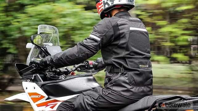 KTM 125 Duke Right Side View KTM 125 Duke Right Side View