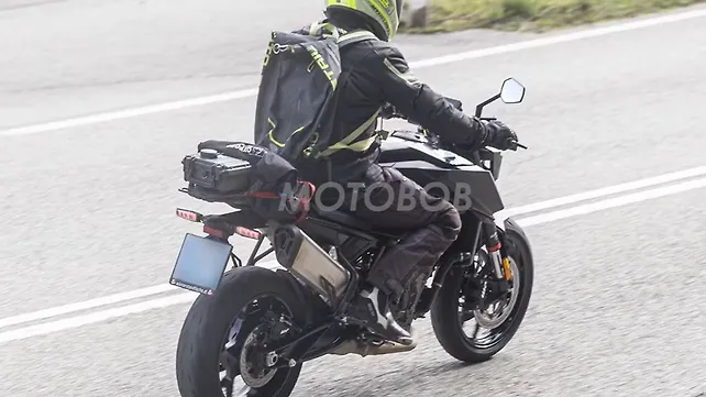 केटीएम राइडिंग KTM Riding