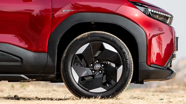 Toyota Urban Cruiser Ebella Wheel