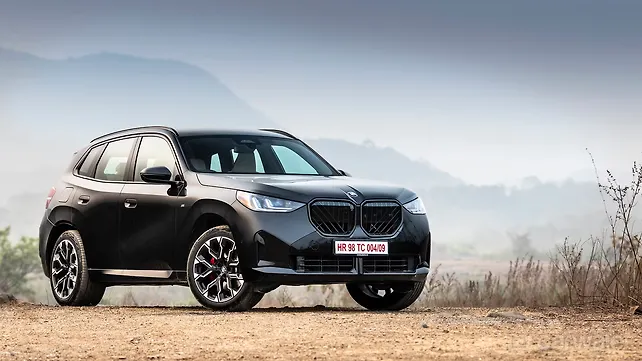 BMW X3 Right Front Three Quarter BMW X3 Right Front Three Quarter