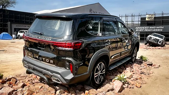 MG Majestor Right Rear Three Quarter MG Majestor Right Rear Three Quarter