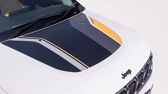 Jeep Meridian Bonnet/Hood release