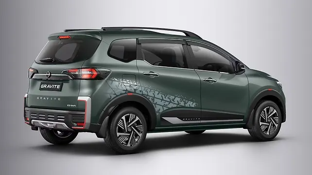 Nissan Gravite Right Rear Three Quarter