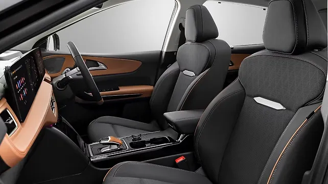 Mahindra XEV 9e Front Row Seats