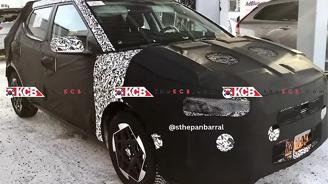 Next-gen Hyundai i20 Interior Spied