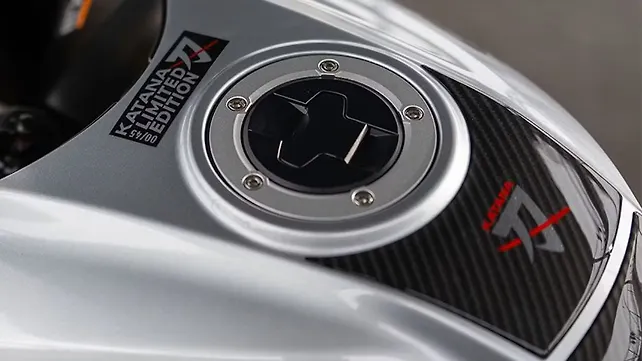 ถังน้ำมันเชื้อเพลิง Suzuki Katana