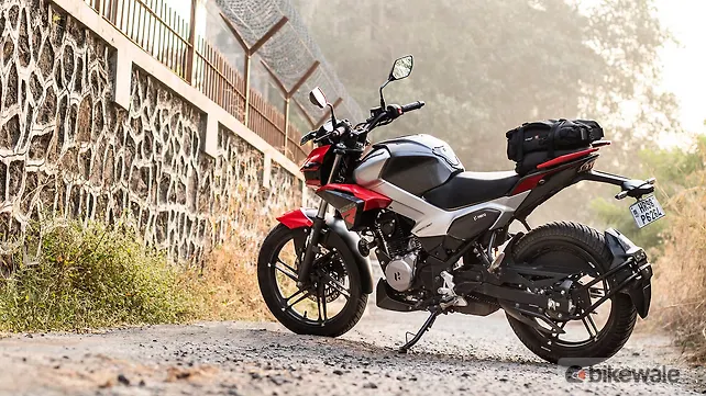 Hero Xtreme 125R Right Side View Hero Xtreme 125R Right Side View