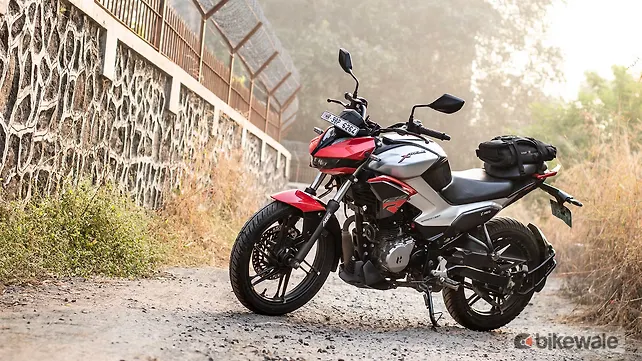 Hero Xtreme 125R Right Side View Hero Xtreme 125R Right Side View