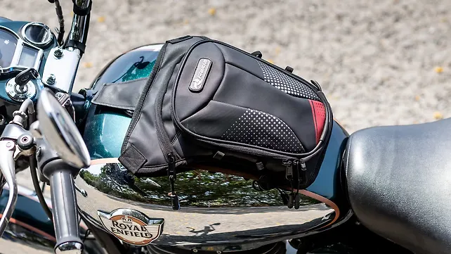 Royal Enfield Classic 350 Right Side View