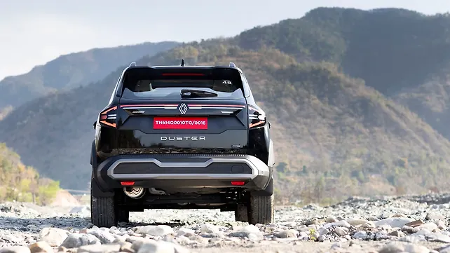 Renault Duster Rear View