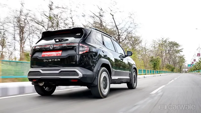 Renault Duster Right Rear Three Quarter