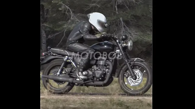 Triumph Bonneville 350 Right Side View