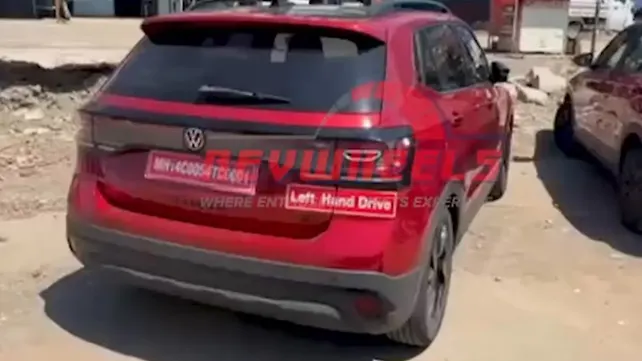 Volkswagen Taigun Facelift Spotted Undisguised Ahead of Debut - CarWale