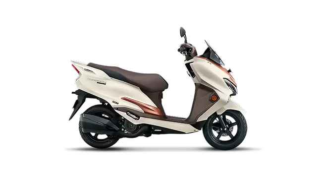 Suzuki Burgman Street 125 Right Side View