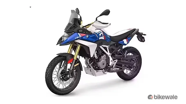 Bajaj Pulsar 180 Right Side View