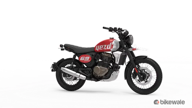 Yezdi Scrambler Right Front Three Quarter