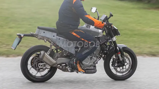 KTM 650 Duke Right Rear Three Quarter