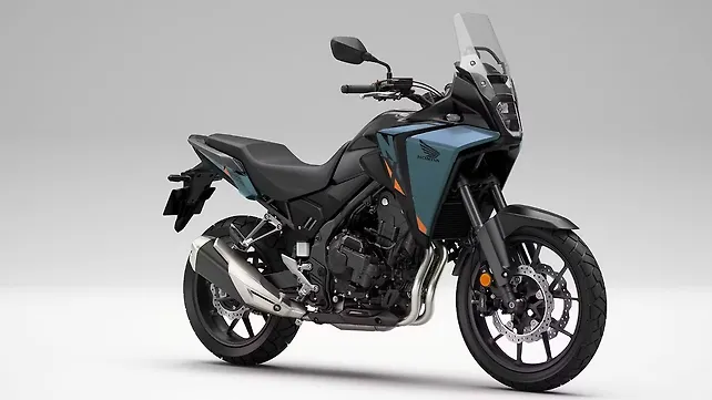 Honda NX500 [2026] Right Front Three Quarter