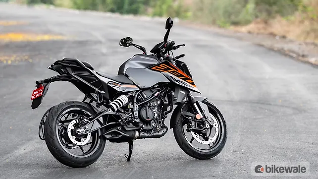 KTM 390 Duke Price - Mileage, Images, Colours | BikeWale